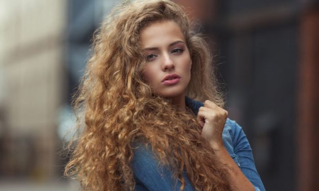 Tips for Embracing Your Curly Hair